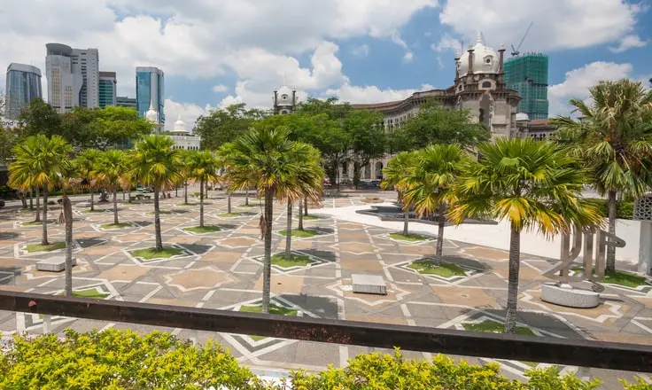 Malaysia Extends E-Invoicing Deadline for MSMEs to 2026